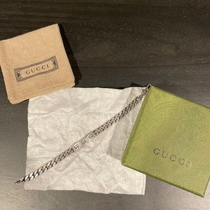 Gucci Ghost chain bracelet in silver